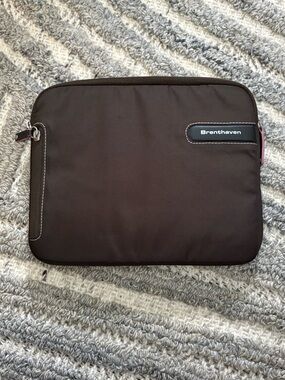 Brown Sleeve Case  - Protective Laptop/Tablet Sleeve